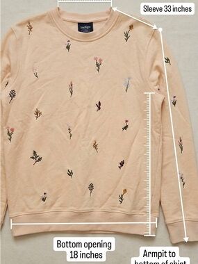 Indigo Peach Crewneck Sweater with Multicolor Floral Embroidery